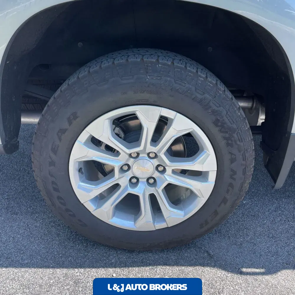 2024 Chevrolet Silverado 1500 LTZ