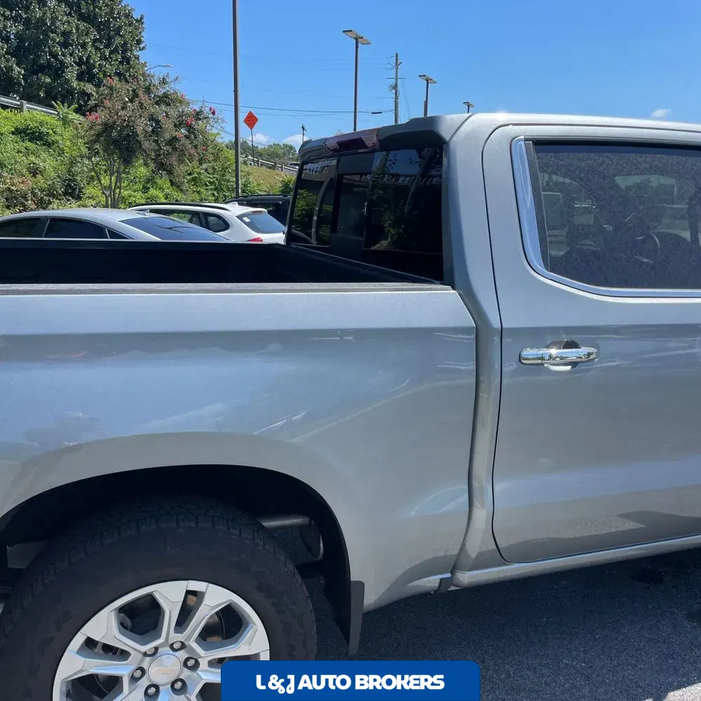 2024 Chevrolet Silverado 1500 LTZ