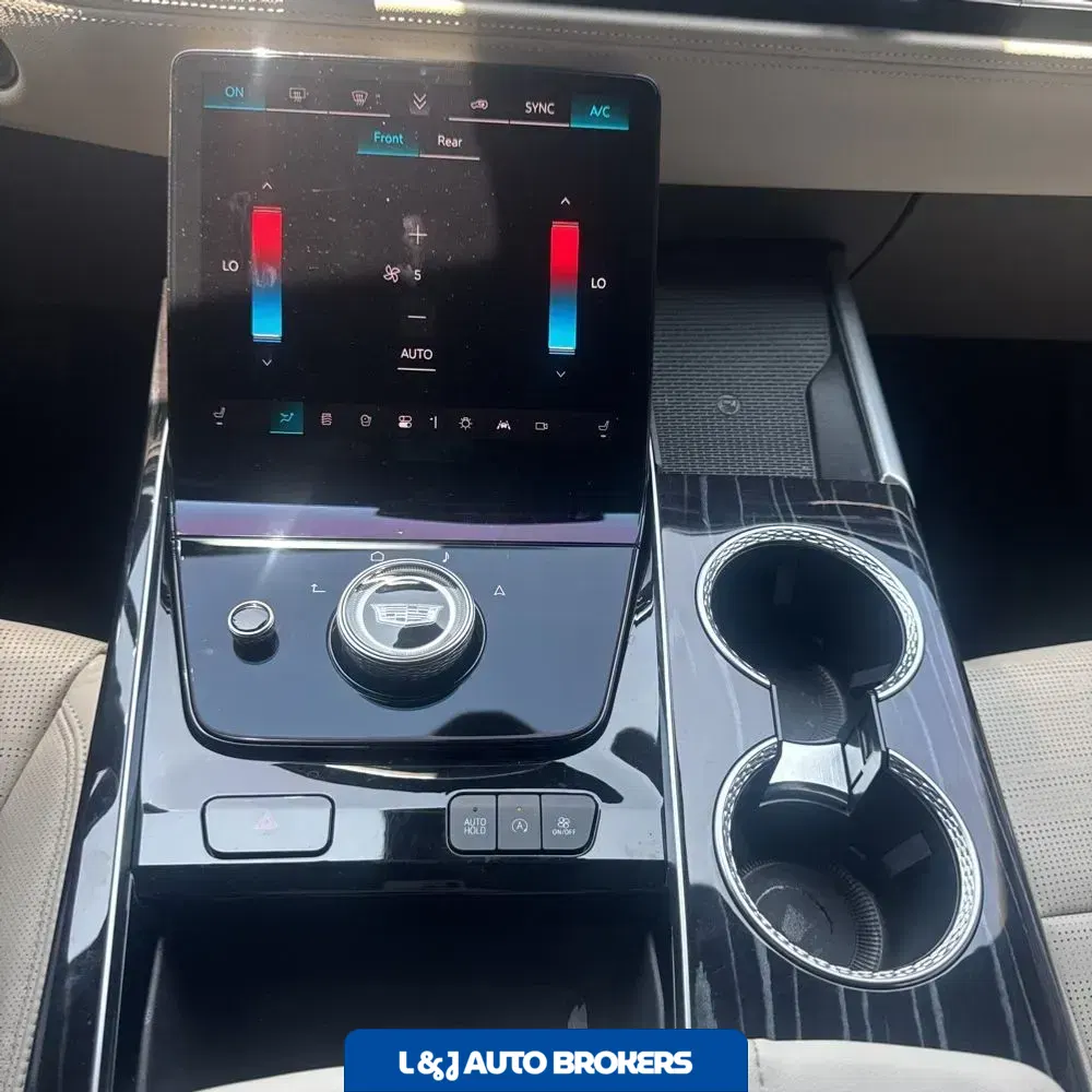 2025 Cadillac Escalade ESV Sport