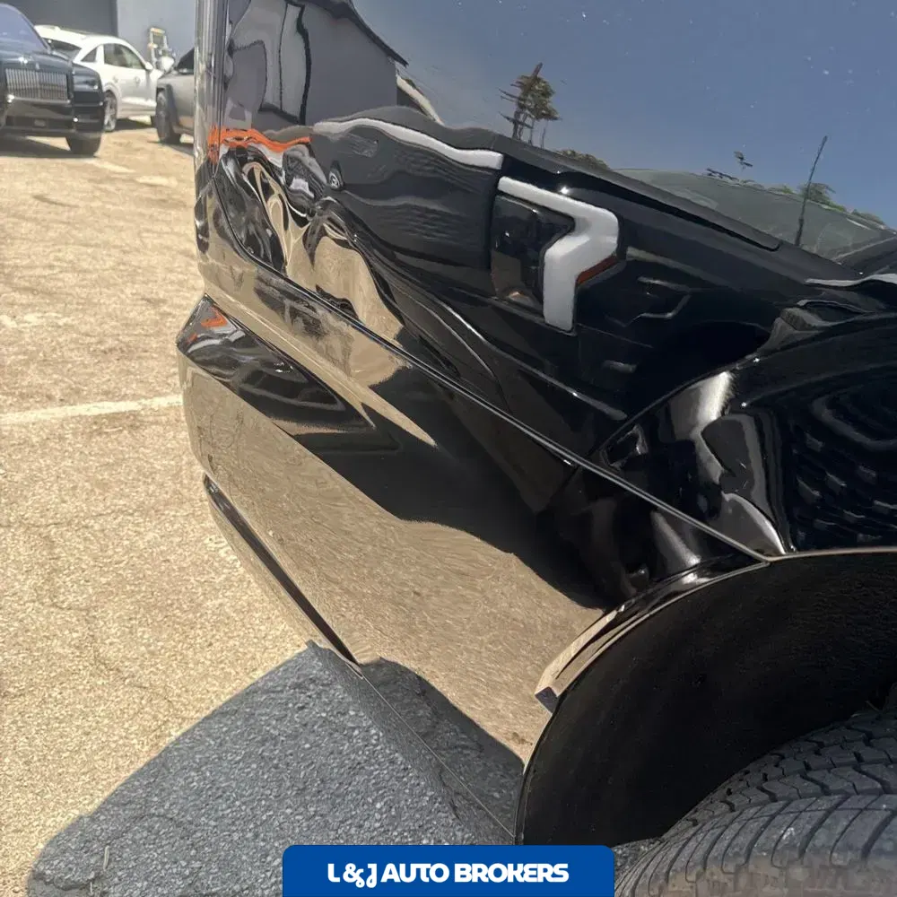 2025 Cadillac Escalade ESV Sport