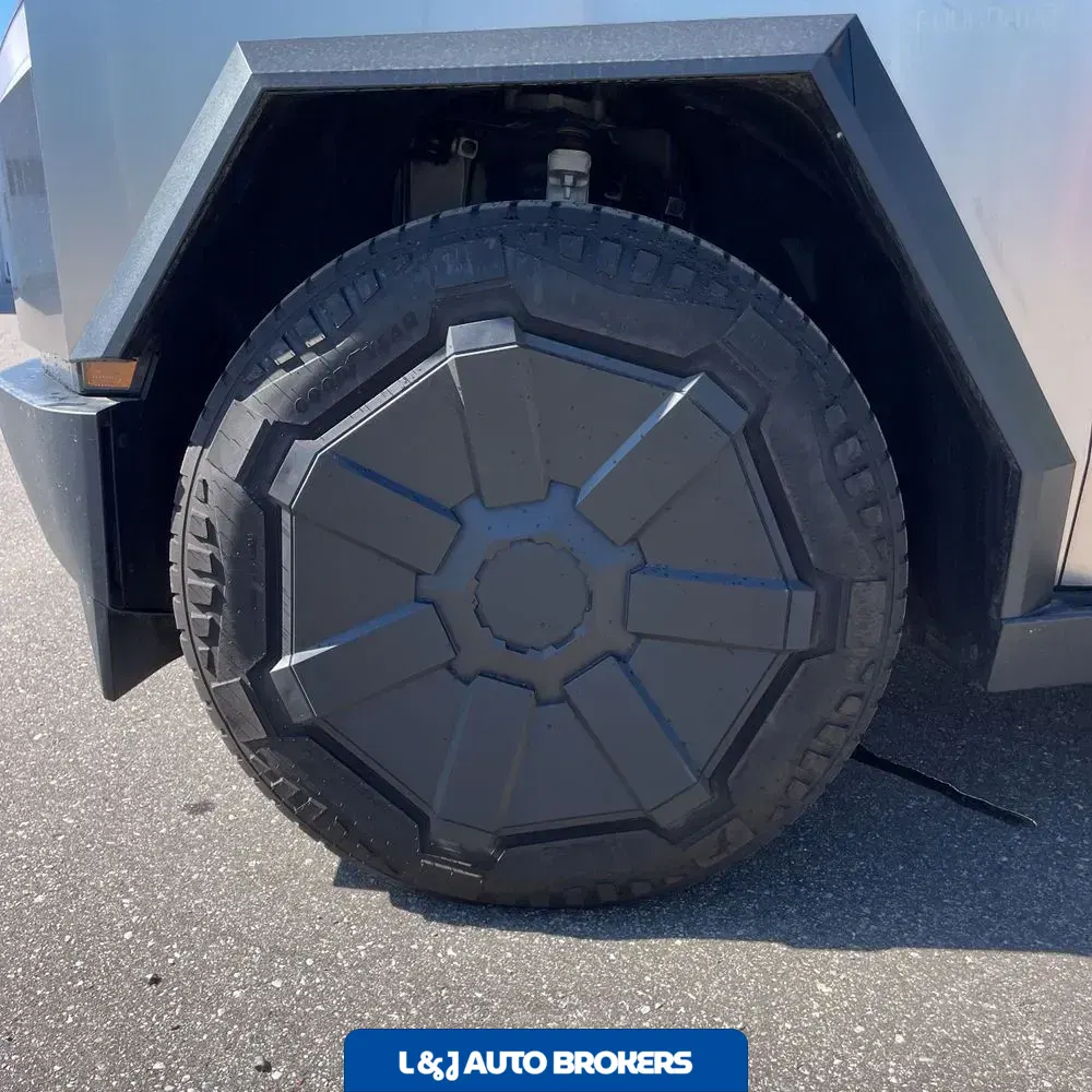 2024 Tesla Cybertruck CyberBeast