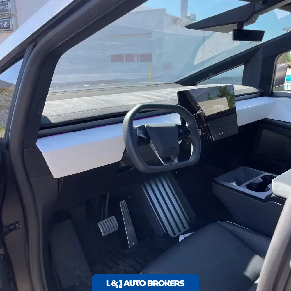 2024 Tesla Cybertruck CyberBeast