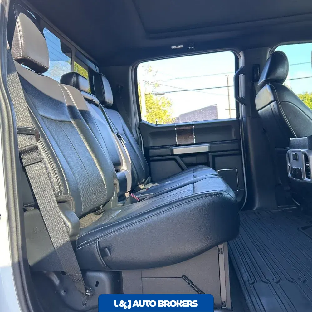 2022 Ford F-350 Super Duty Lariat