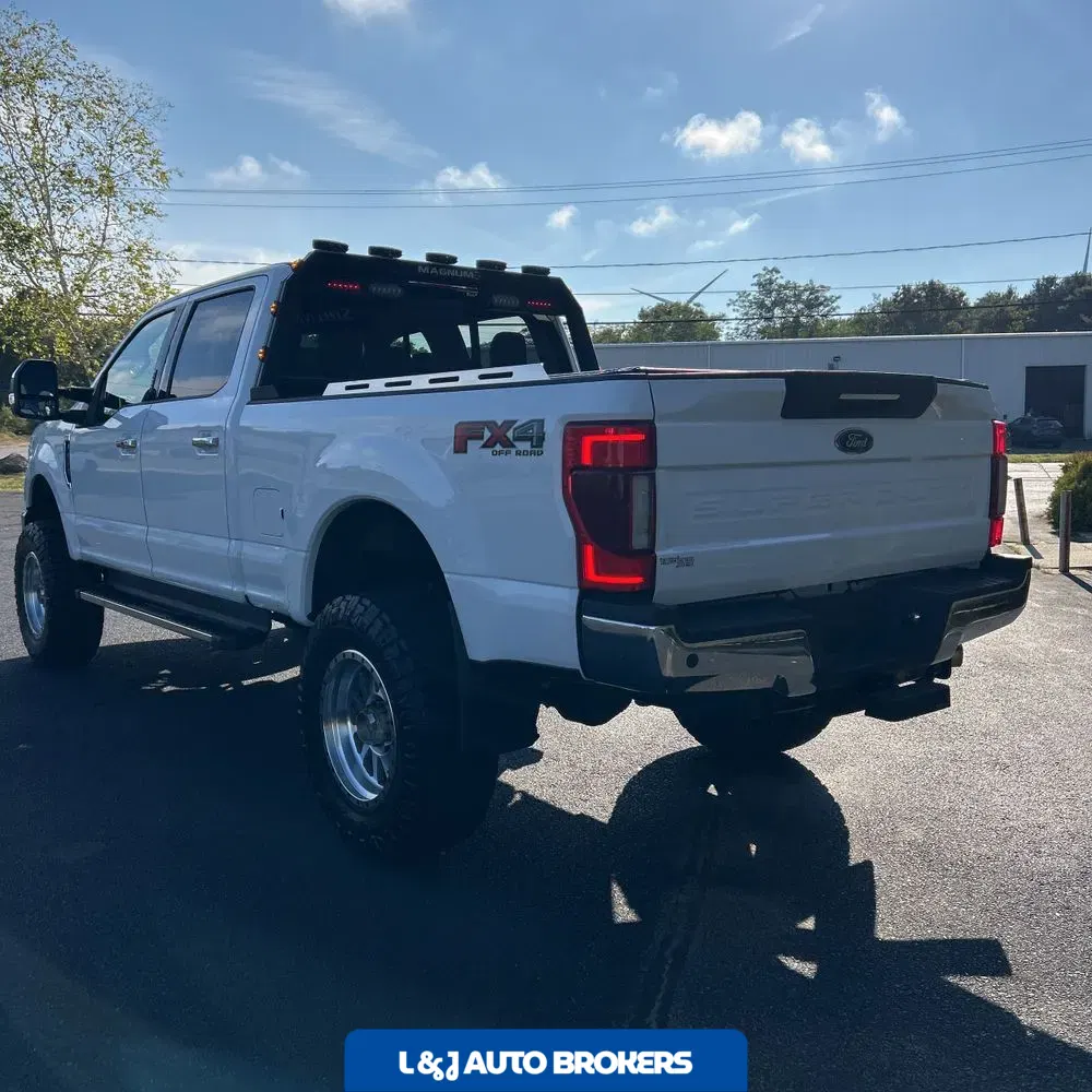 2022 Ford F-350 Super Duty Lariat