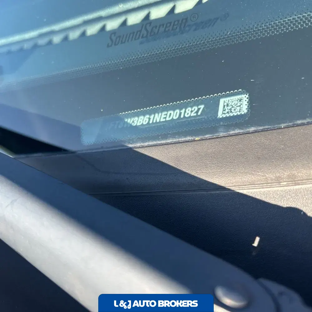 2022 Ford F-350 Super Duty Lariat