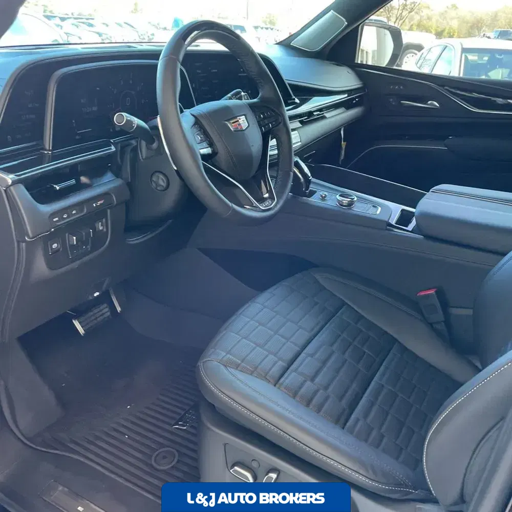 2024 Cadillac Escalade-V Base