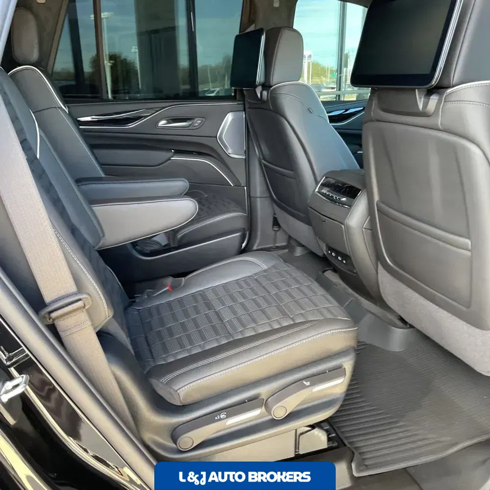 2024 Cadillac Escalade-V Base