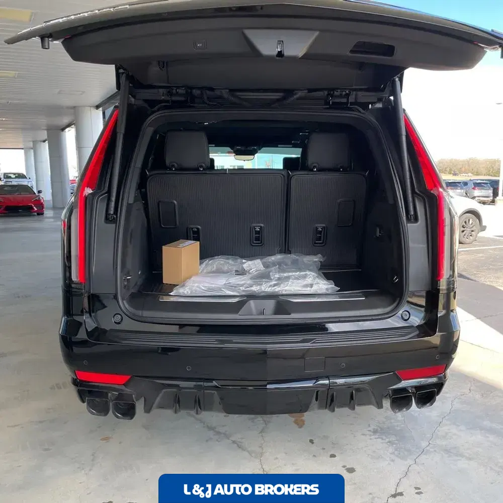 2024 Cadillac Escalade-V Base