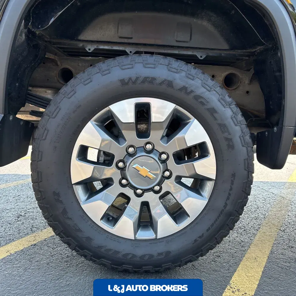 2024 Chevrolet Silverado 2500 Custom