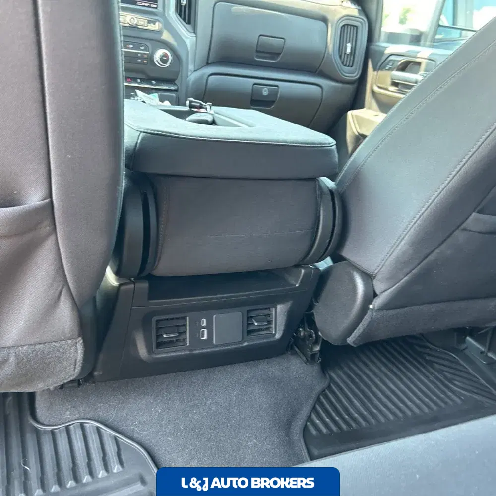 2024 Chevrolet Silverado 2500 Custom