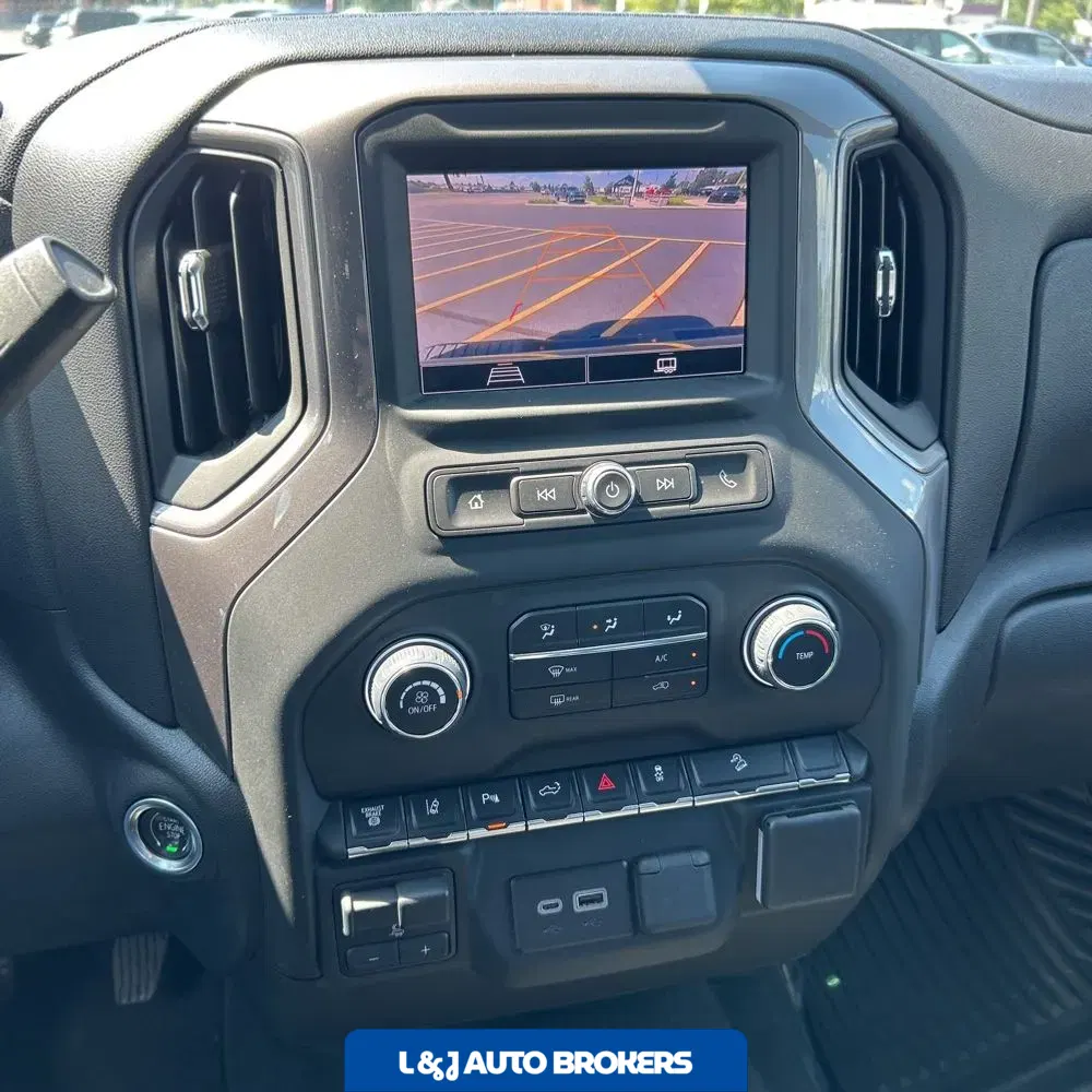 2024 Chevrolet Silverado 2500 Custom