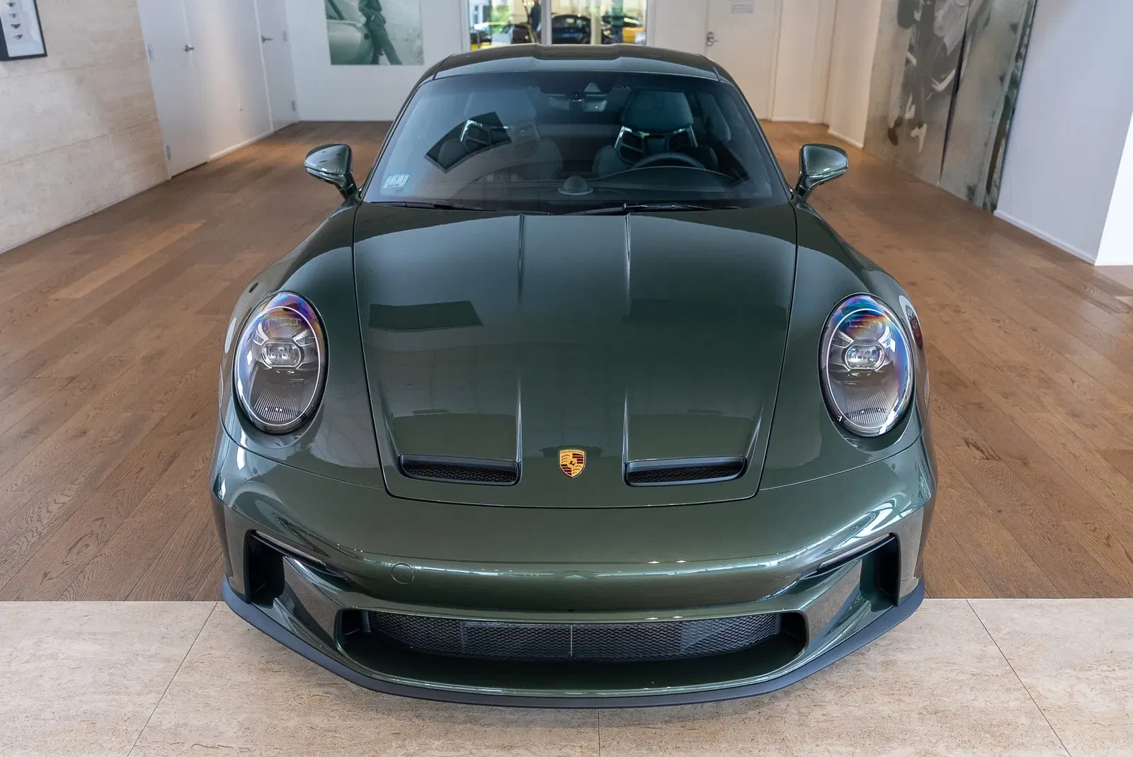 Oak Green Metallic 2024 Porsche 911 S/T