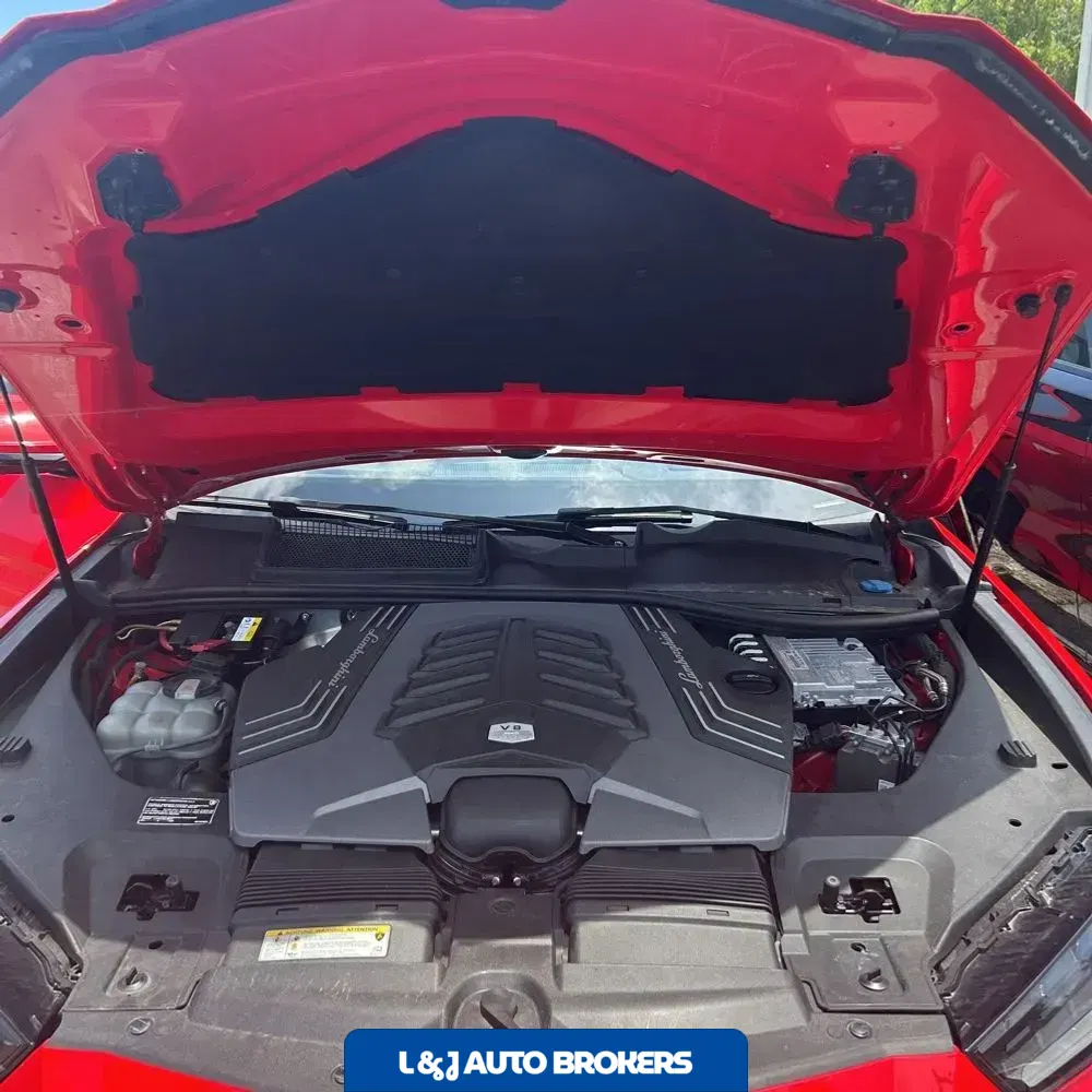 2021 Lamborghini Urus Base