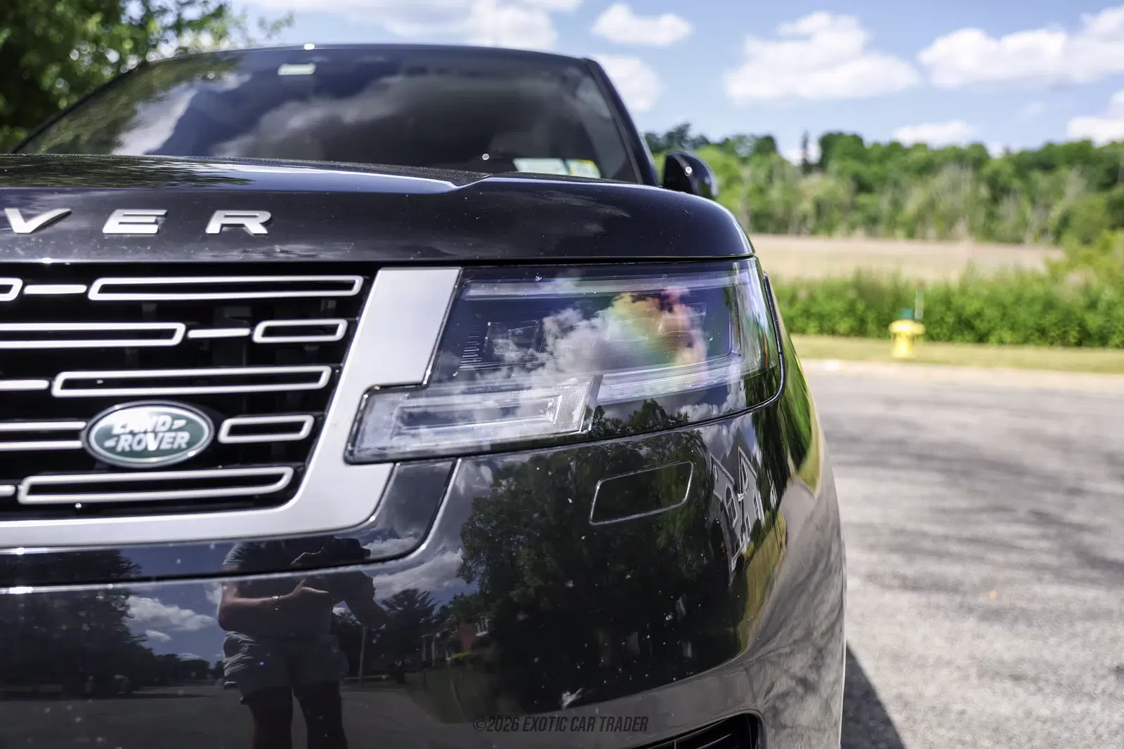 2025 Land Rover Range Rover SE LWB P530