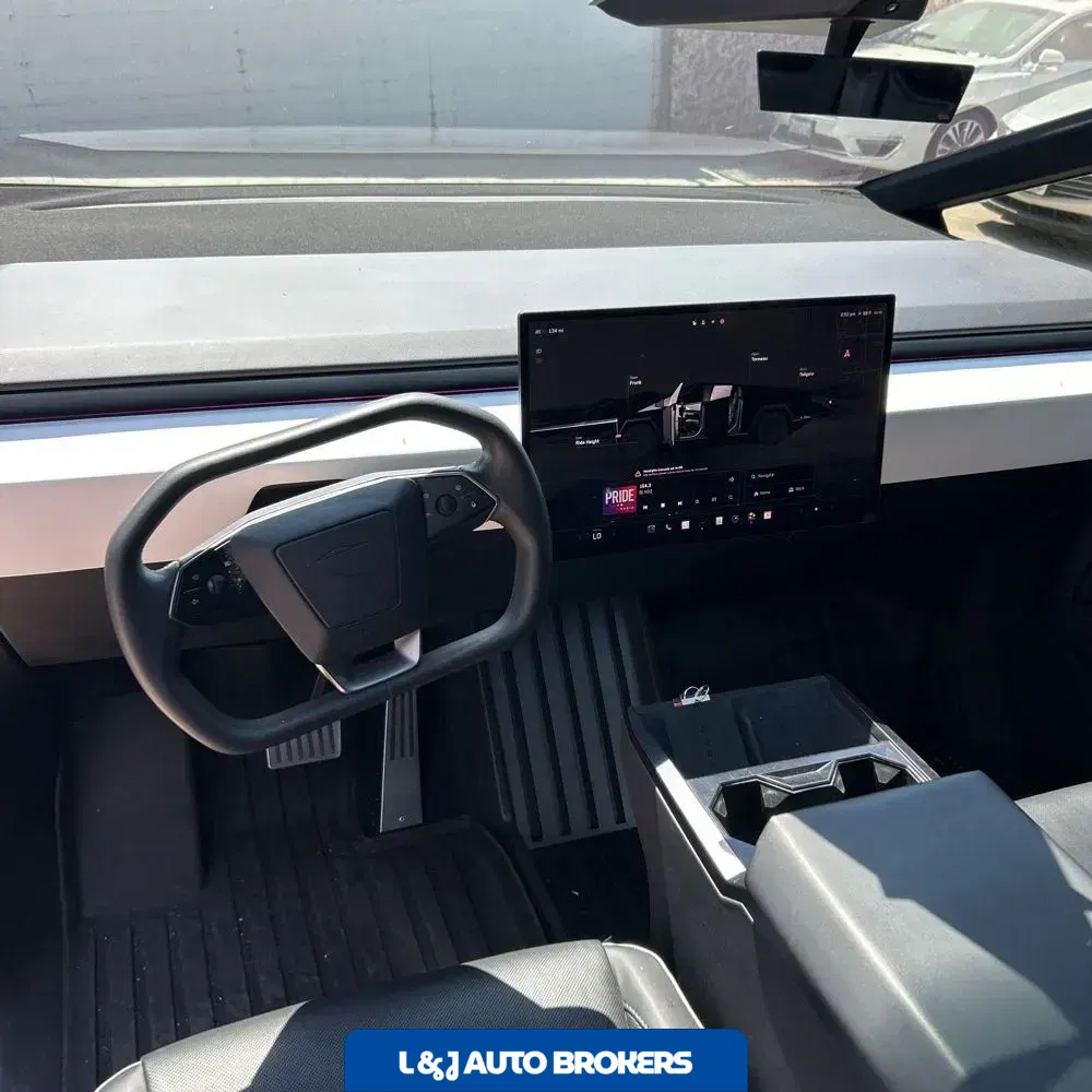 2024 Tesla Cybertruck Base