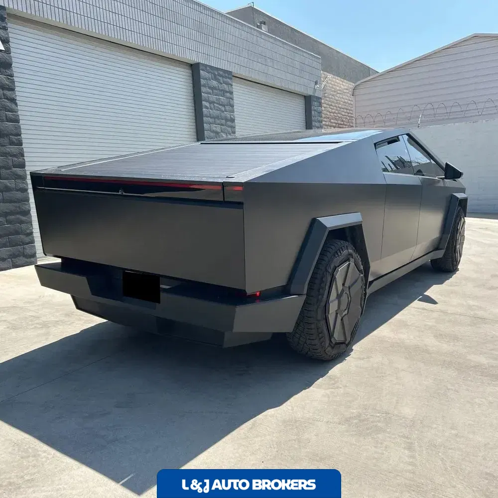 2024 Tesla Cybertruck Base