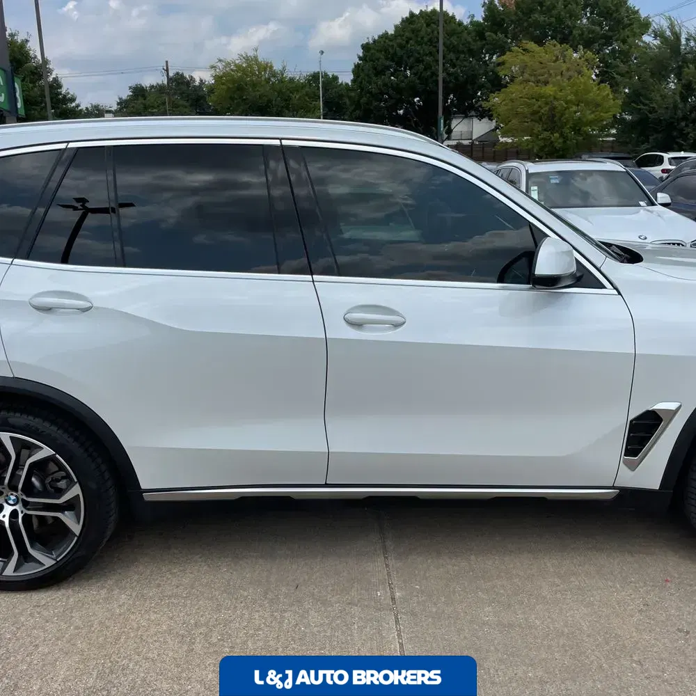 2025 BMW X5 XDrive40i