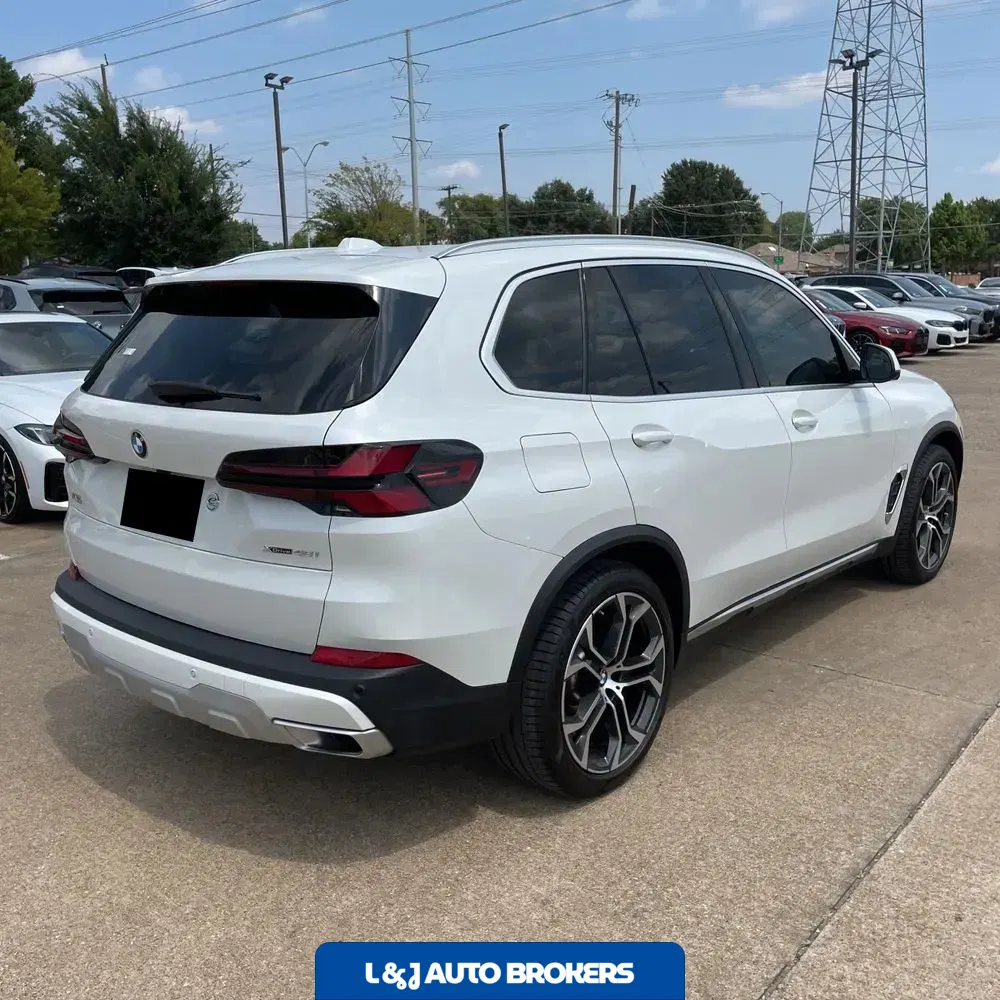 2025 BMW X5 XDrive40i