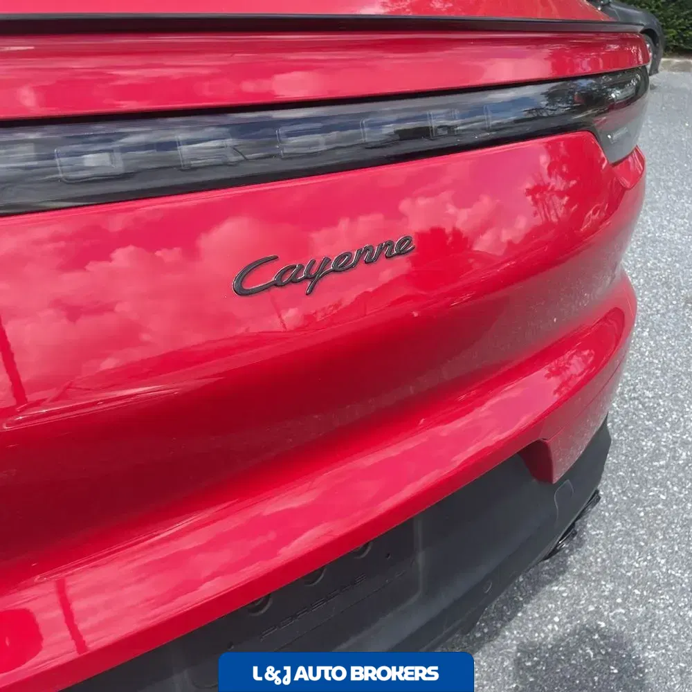 2021 Porsche Cayenne Coupe