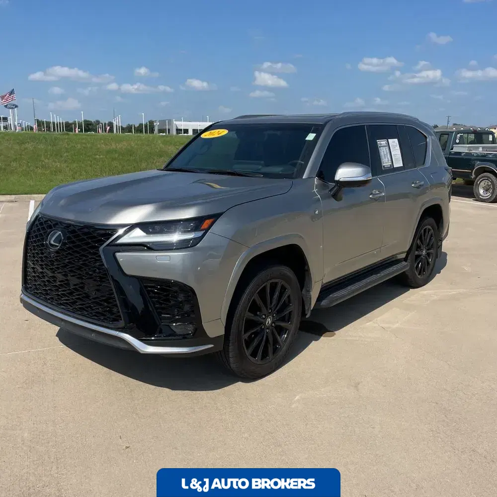 2024 Lexus LX 600 F SPORT Handling