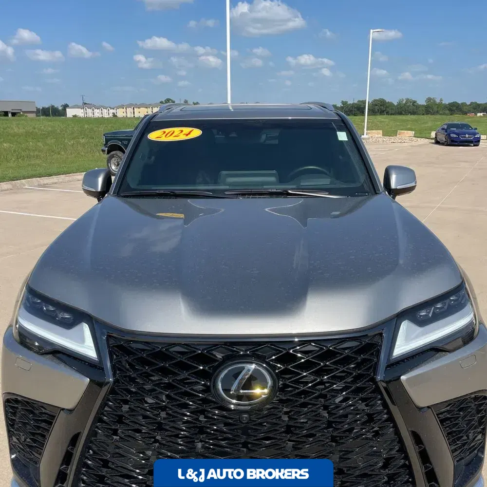 2024 Lexus LX 600 F SPORT Handling