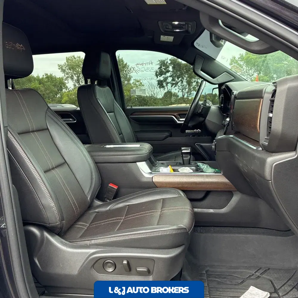2022 Chevrolet Silverado 1500 High Country