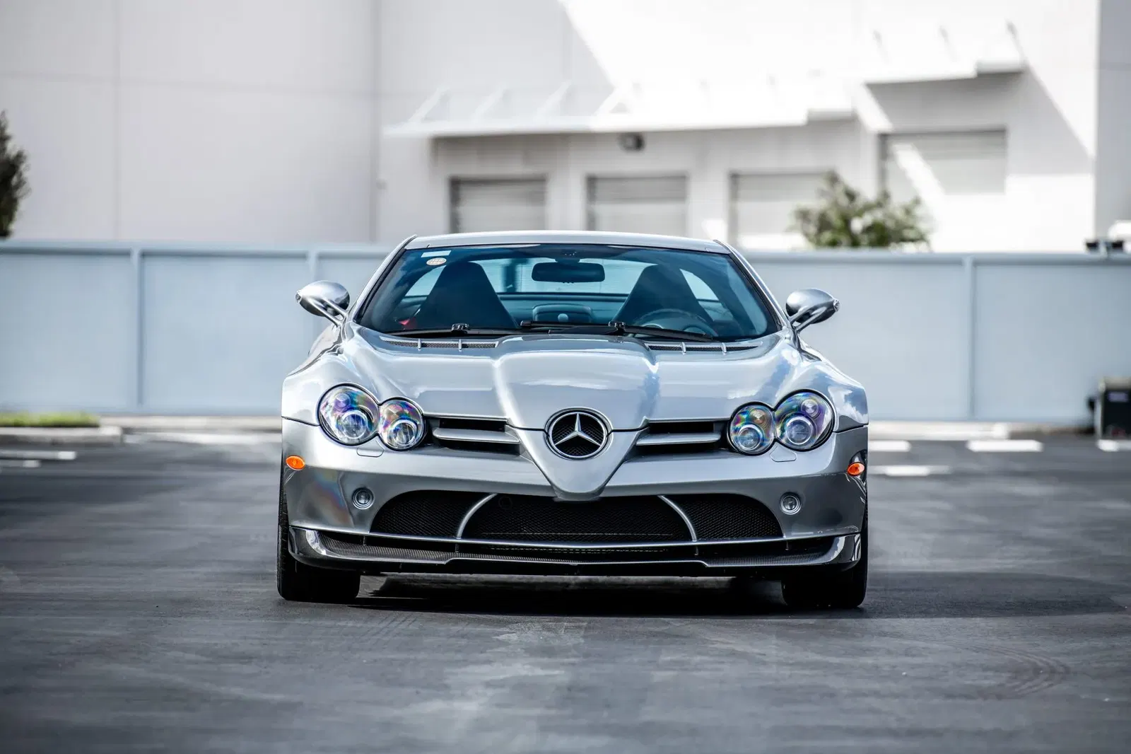 2,200-Mile 2007 Mercedes-Benz SLR McLaren 722
