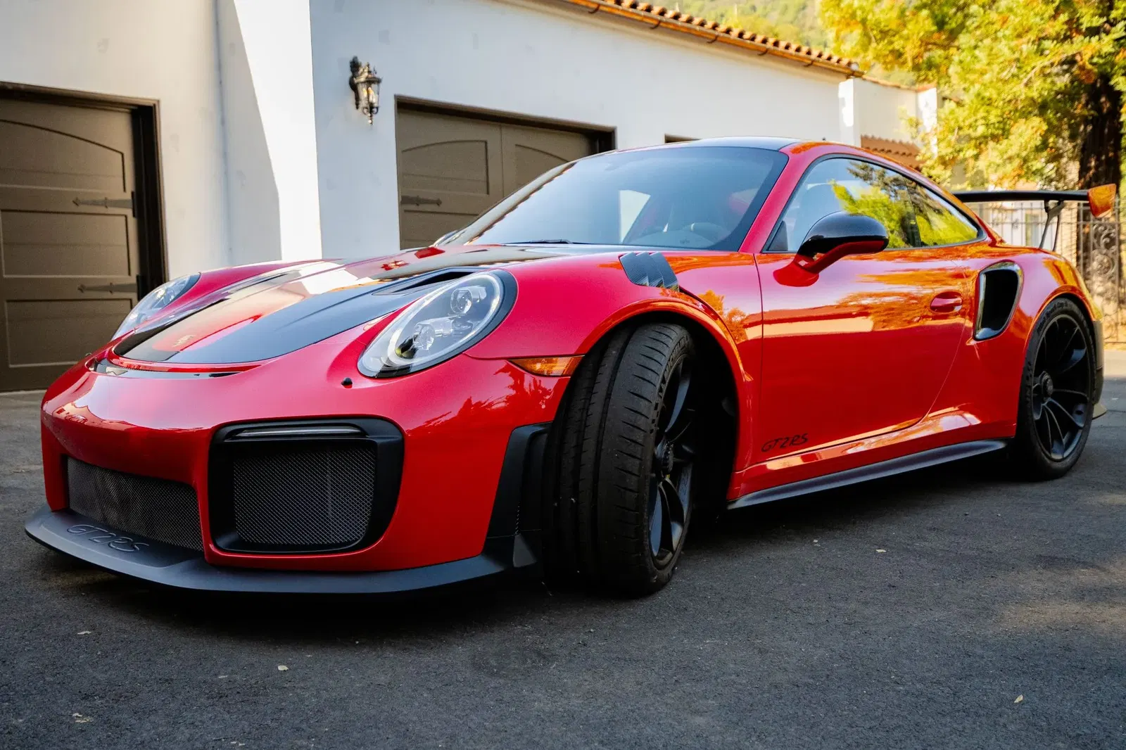 174-Mile 2018 Porsche 911 GT2 RS Weissach