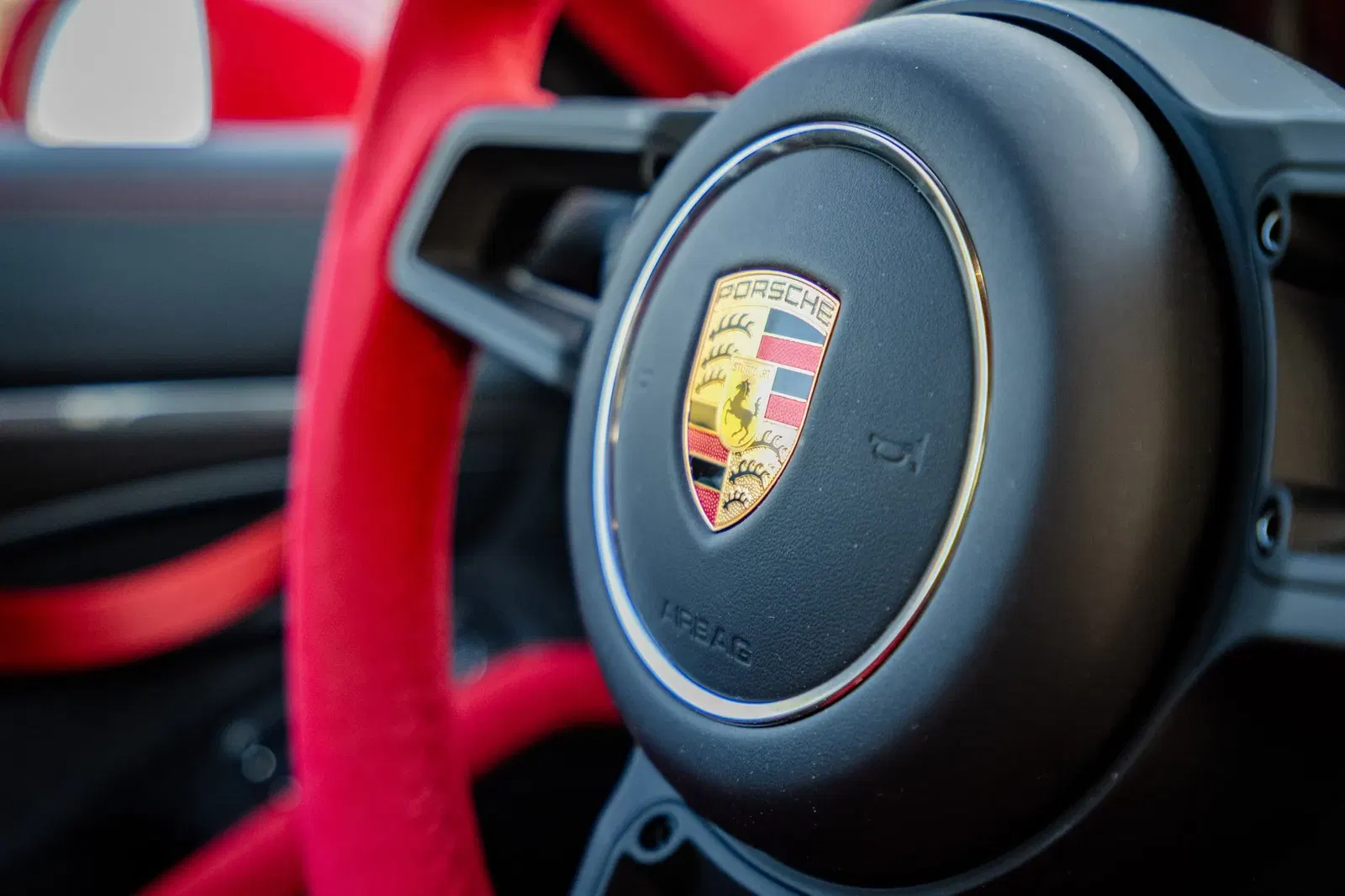 174-Mile 2018 Porsche 911 GT2 RS Weissach