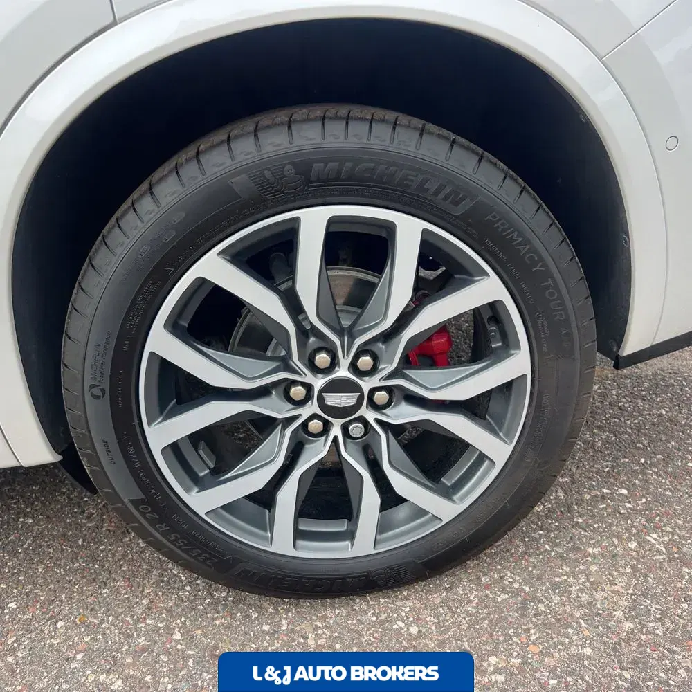 2024 Cadillac XT6 Sport