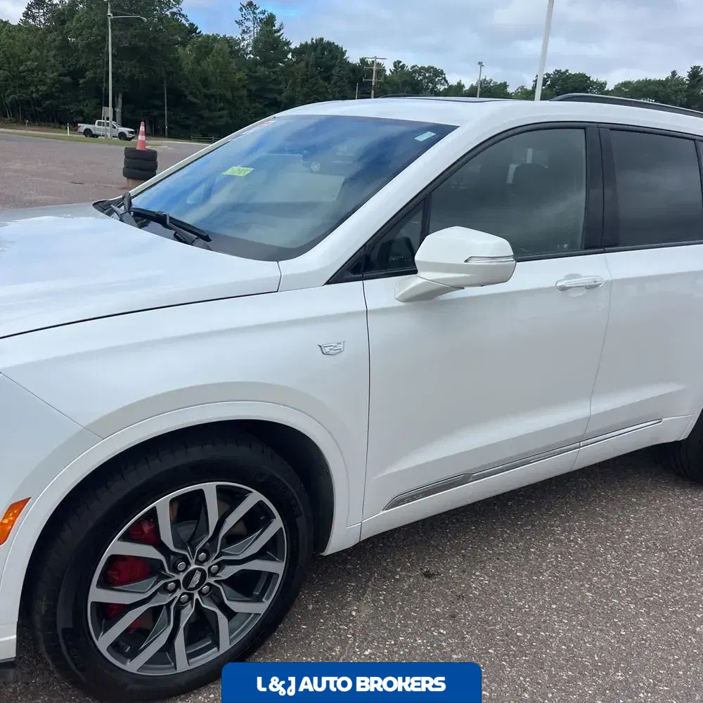 2024 Cadillac XT6 Sport