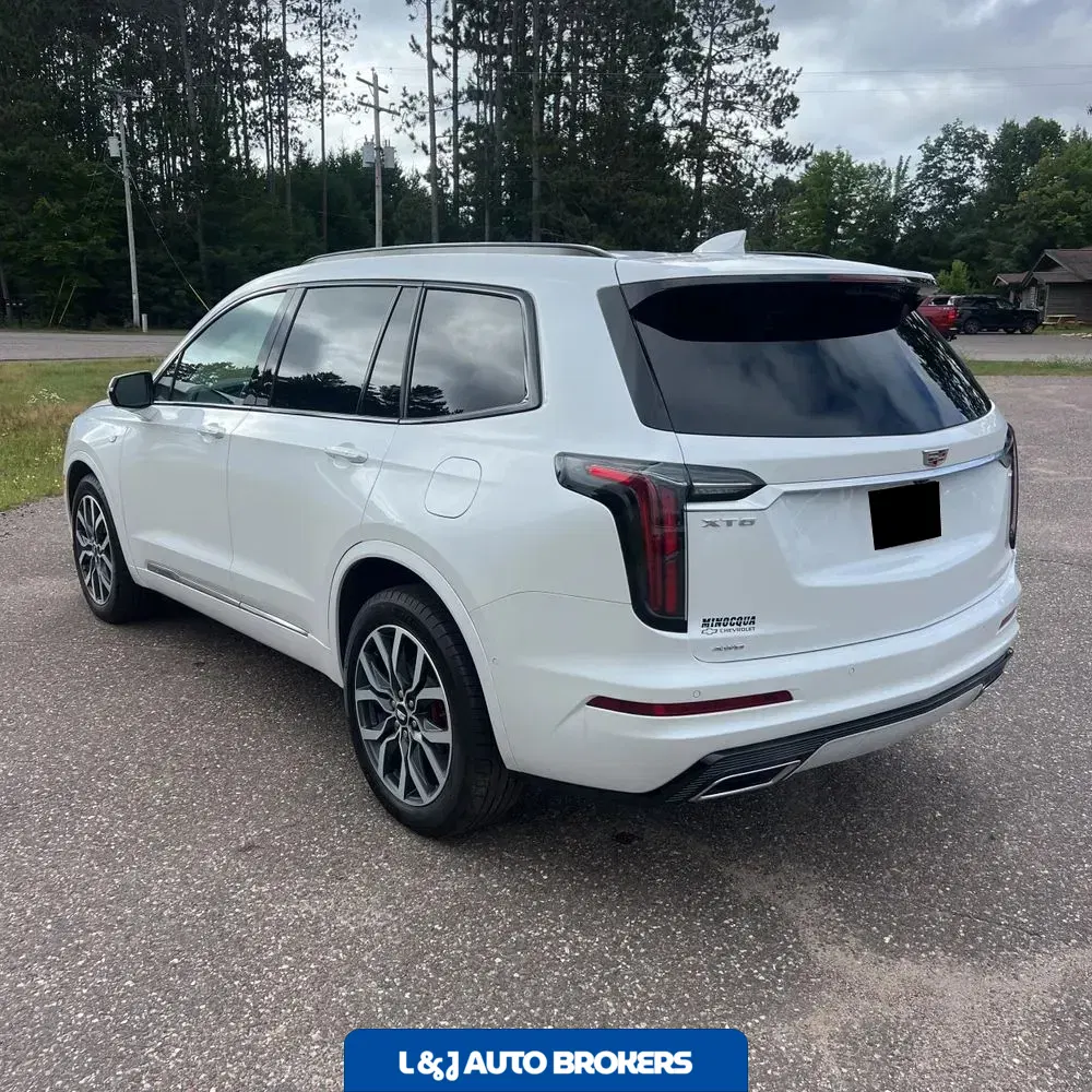 2024 Cadillac XT6 Sport