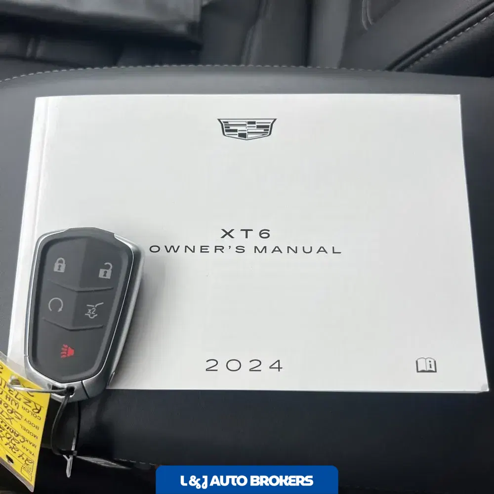 2024 Cadillac XT6 Sport