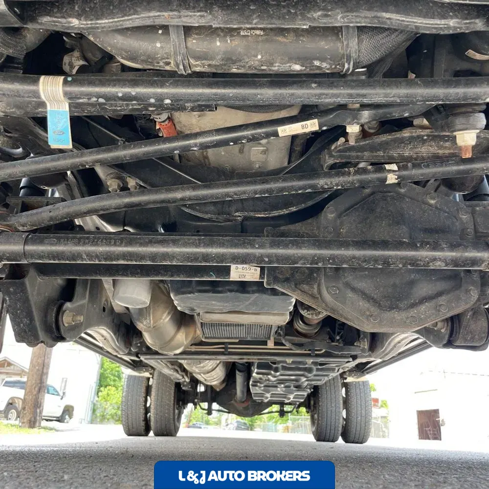 2024 Ford F-350 Super Duty Lariat