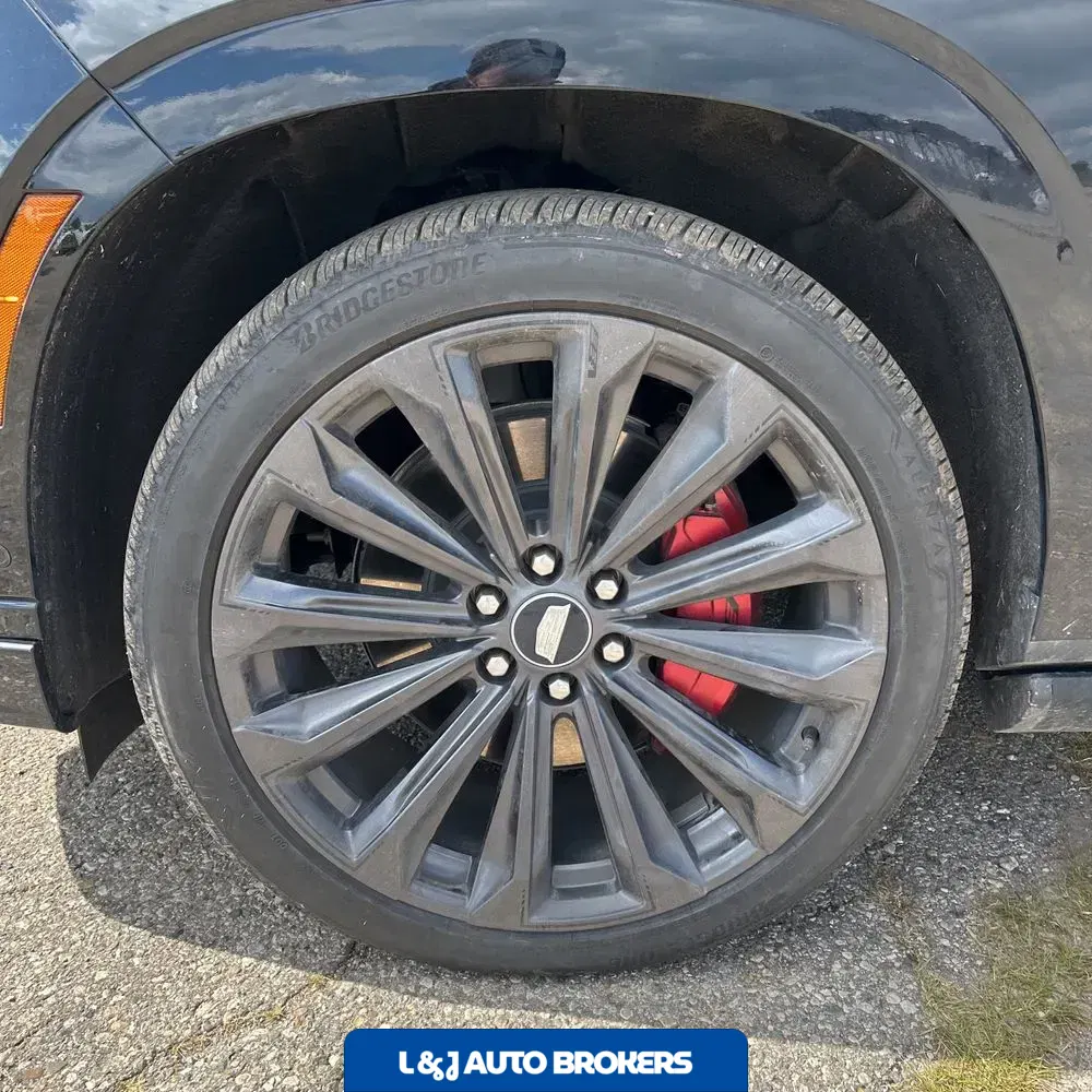 2025 Cadillac Escalade V-Sport