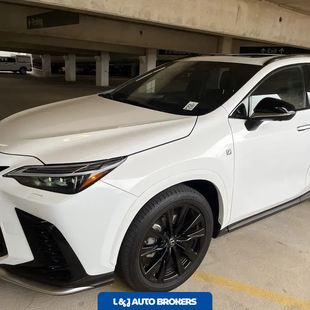 2024 Lexus NX 450h+ F SPORT Handling