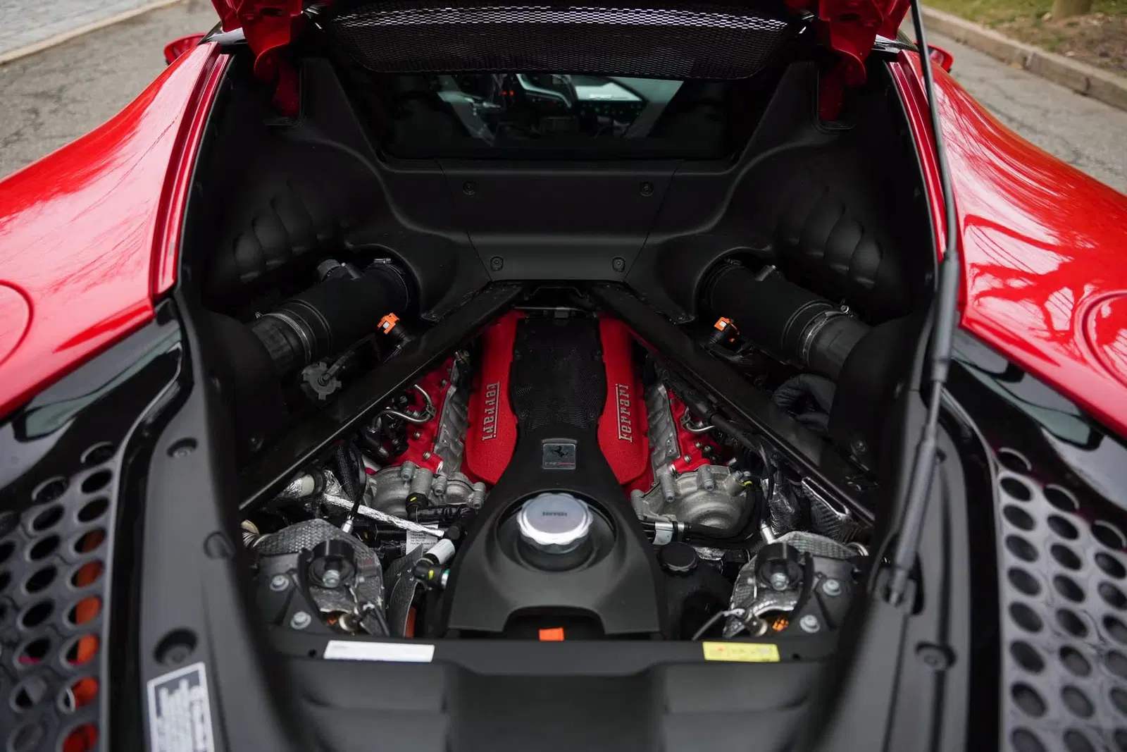 2022 Ferrari SF90 Stradale