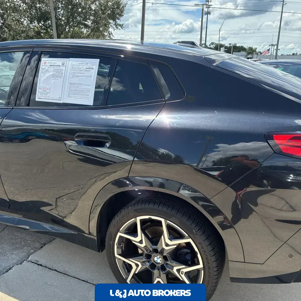 2024 BMW X2 M35i