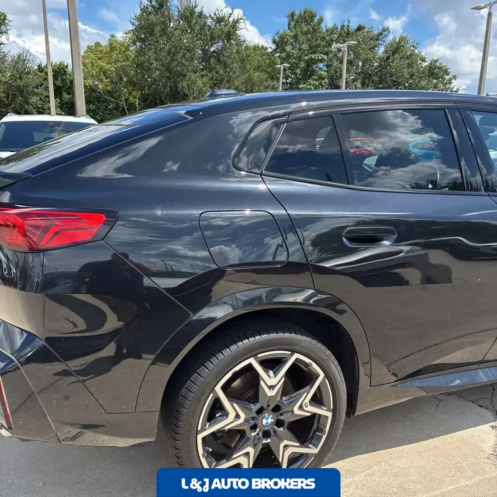 2024 BMW X2 M35i