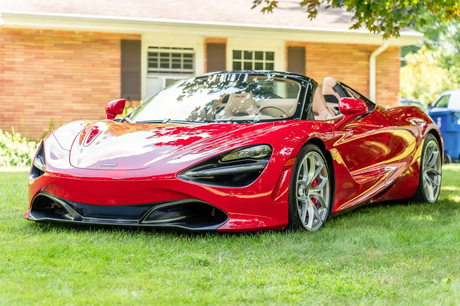 2,900-Mile 2020 McLaren 720S Spider