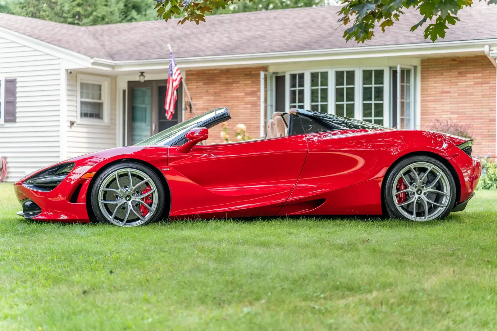 2,900-Mile 2020 McLaren 720S Spider