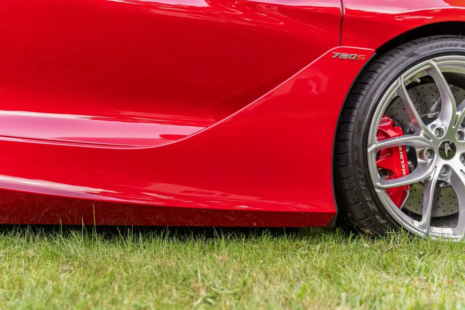 2,900-Mile 2020 McLaren 720S Spider