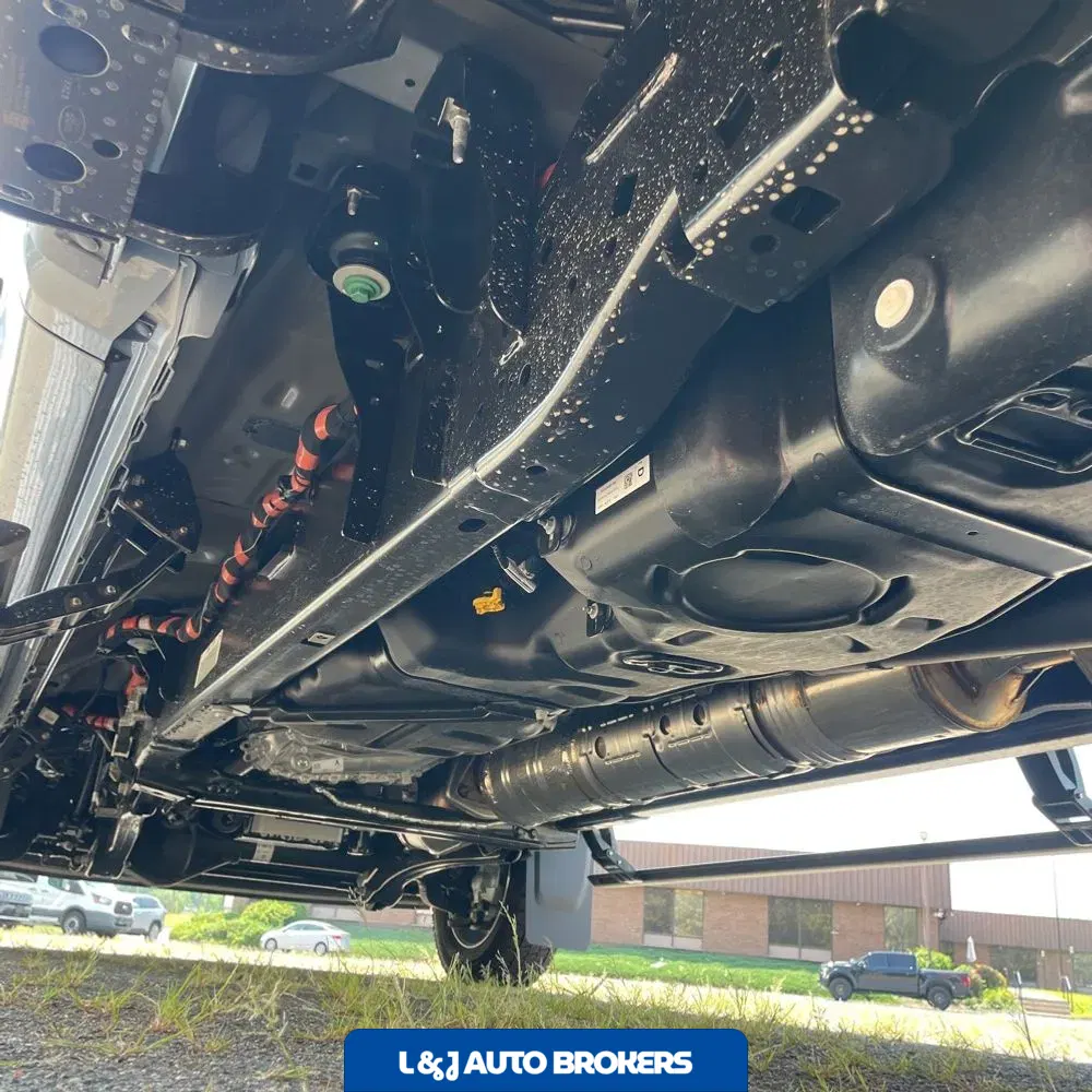 2025 Ford F-450 Super Duty Platinum