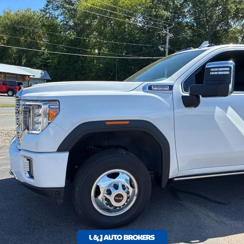 2023 GMC Sierra 3500HD Denali