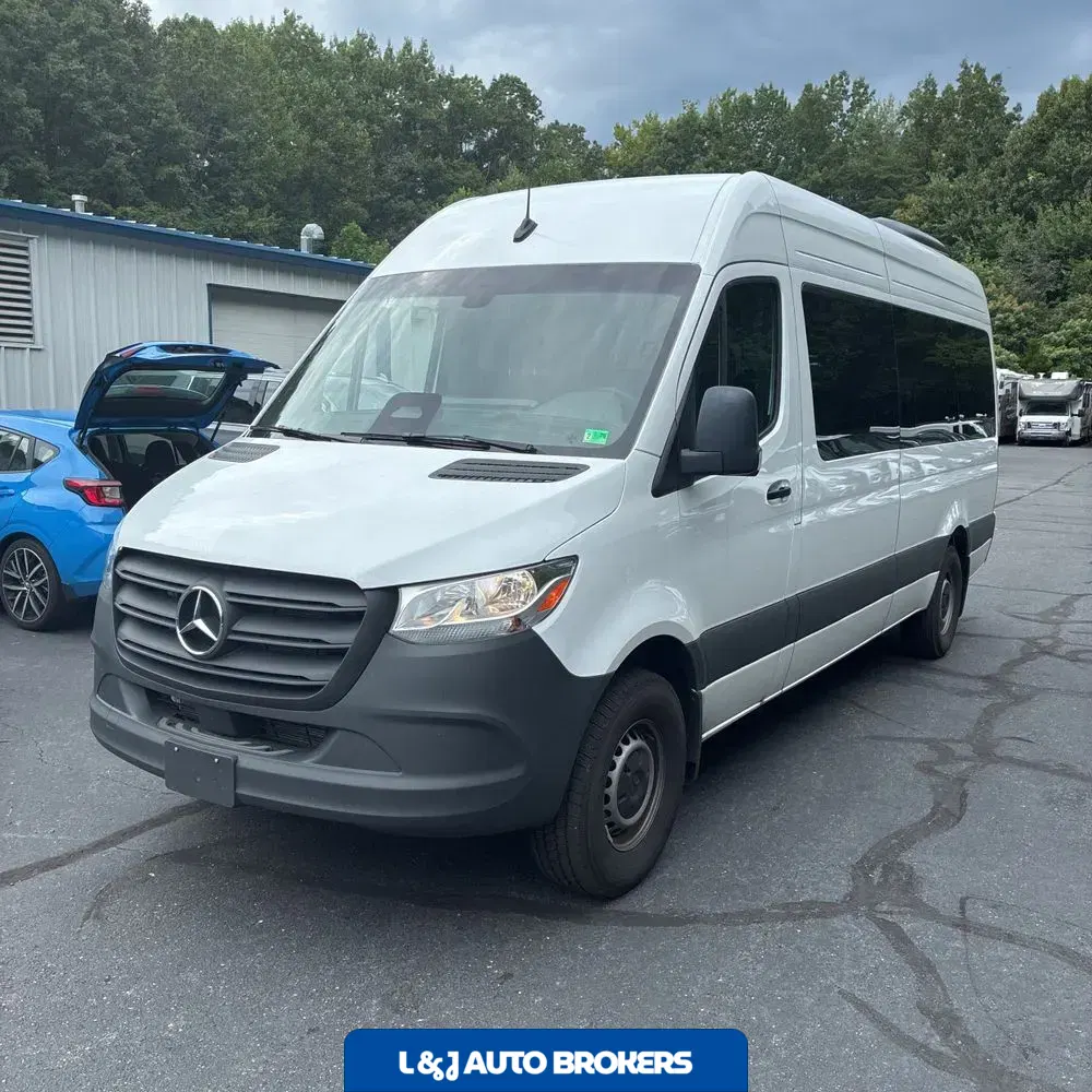 2025 Mercedes-Benz Sprinter 2500