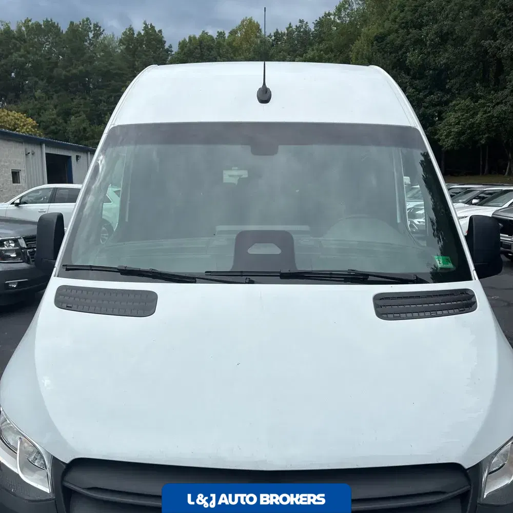 2025 Mercedes-Benz Sprinter 2500