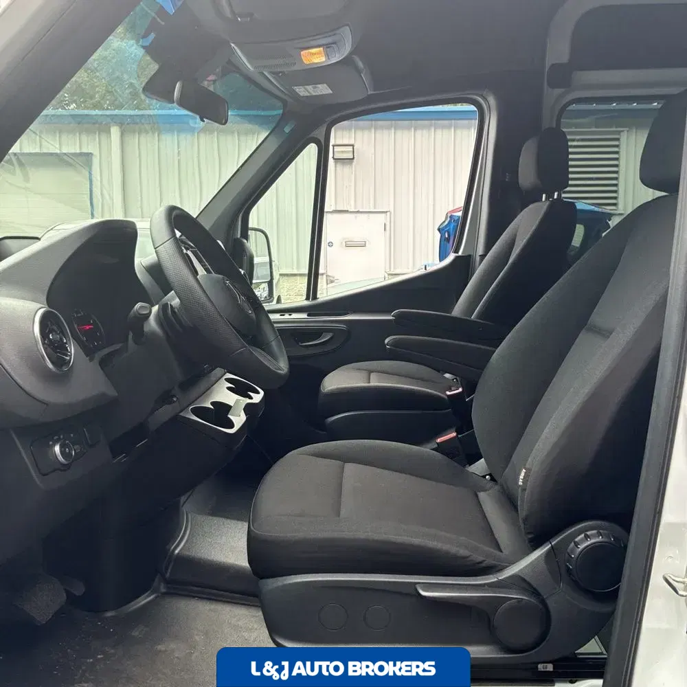 2025 Mercedes-Benz Sprinter 2500