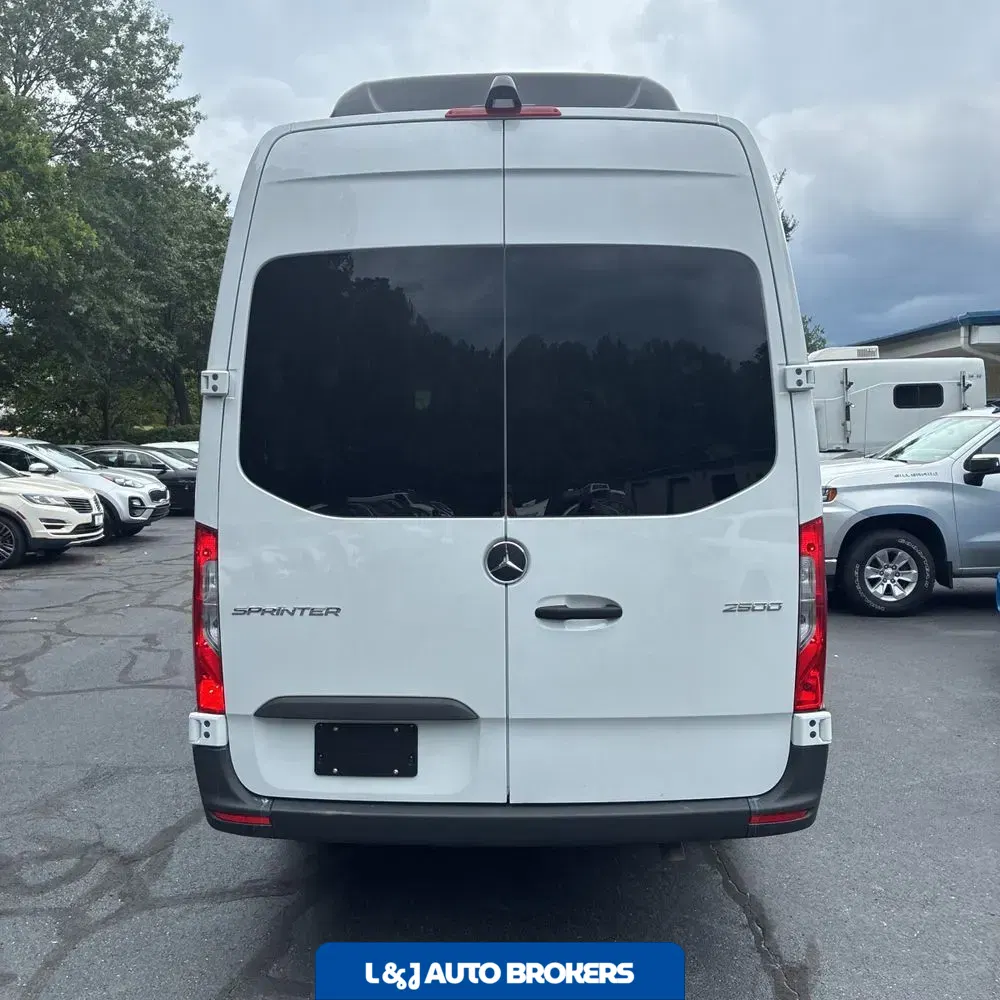 2025 Mercedes-Benz Sprinter 2500