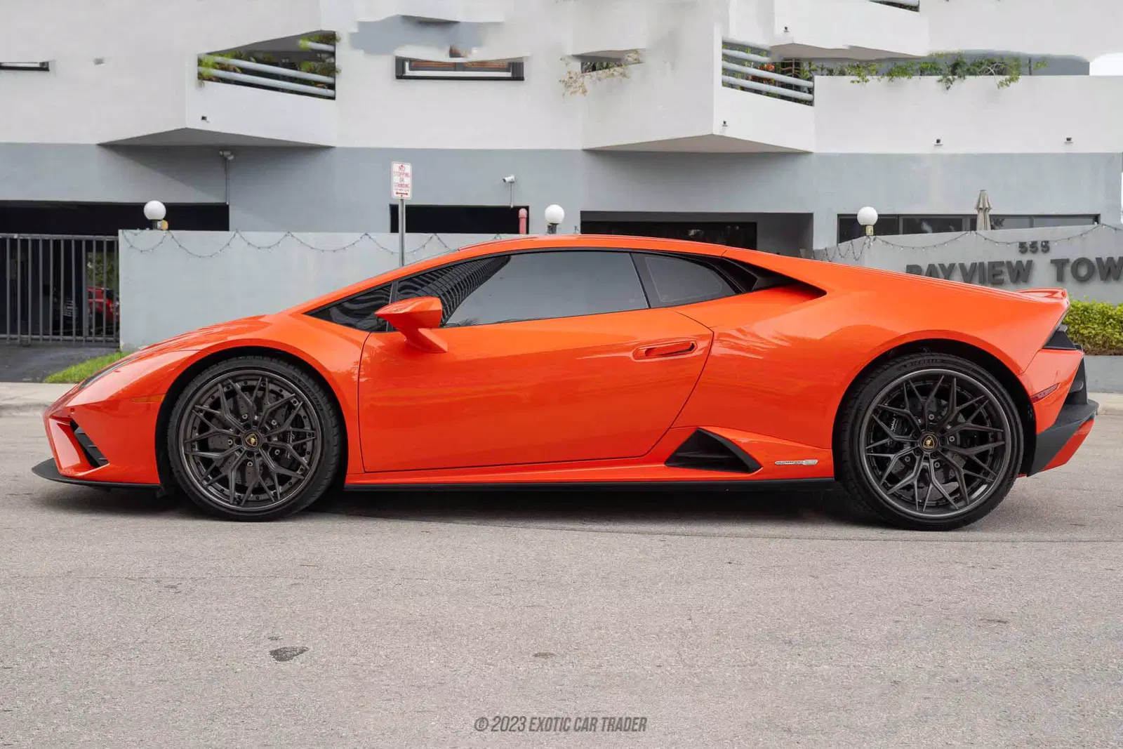 2021 Lamborghini Huracan EVO RWD
