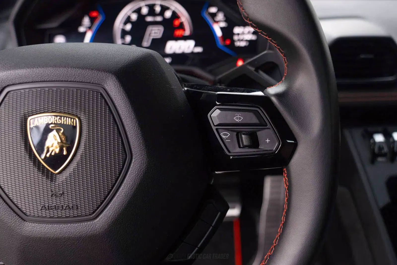 2021 Lamborghini Huracan EVO RWD